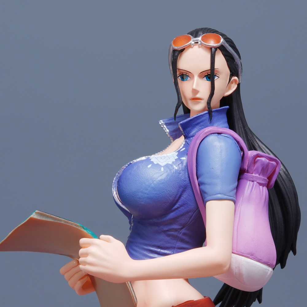 In Stock Anime Figure Wit Stud - Desk Setup Tv recensie en prijs