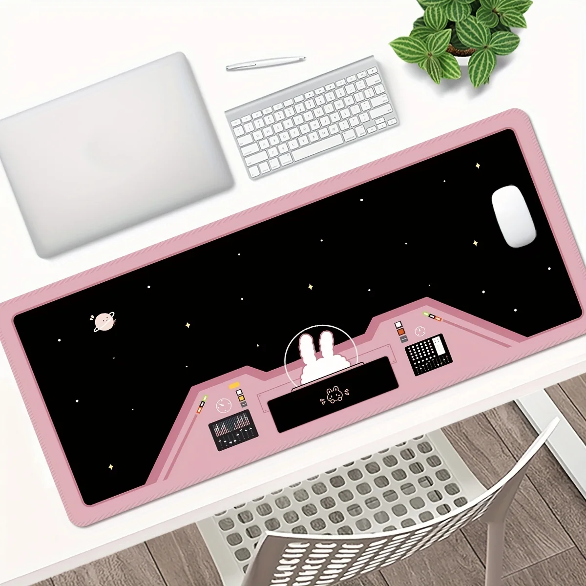 Large Space Rabbit Astronaut G - Desk Setup Pink recensie en prijs