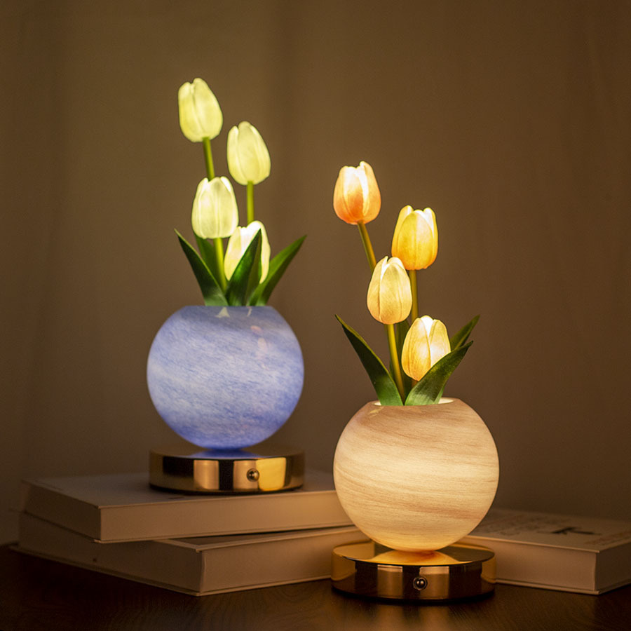 Tulip LED Night Light USB Rech - Desk Setup Gadgets recensie en prijs